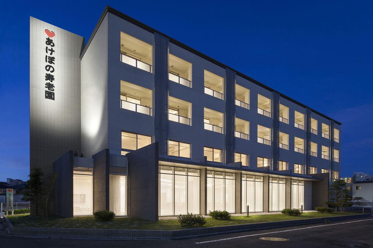 あけぼの寿老園外観